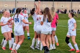 Carmie Wineklhake’s goal ensures Burlington Central holds off Sycamore for regional crown
