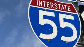 I-55 traffic in Bolingbrook snarled by semitrailer rollover